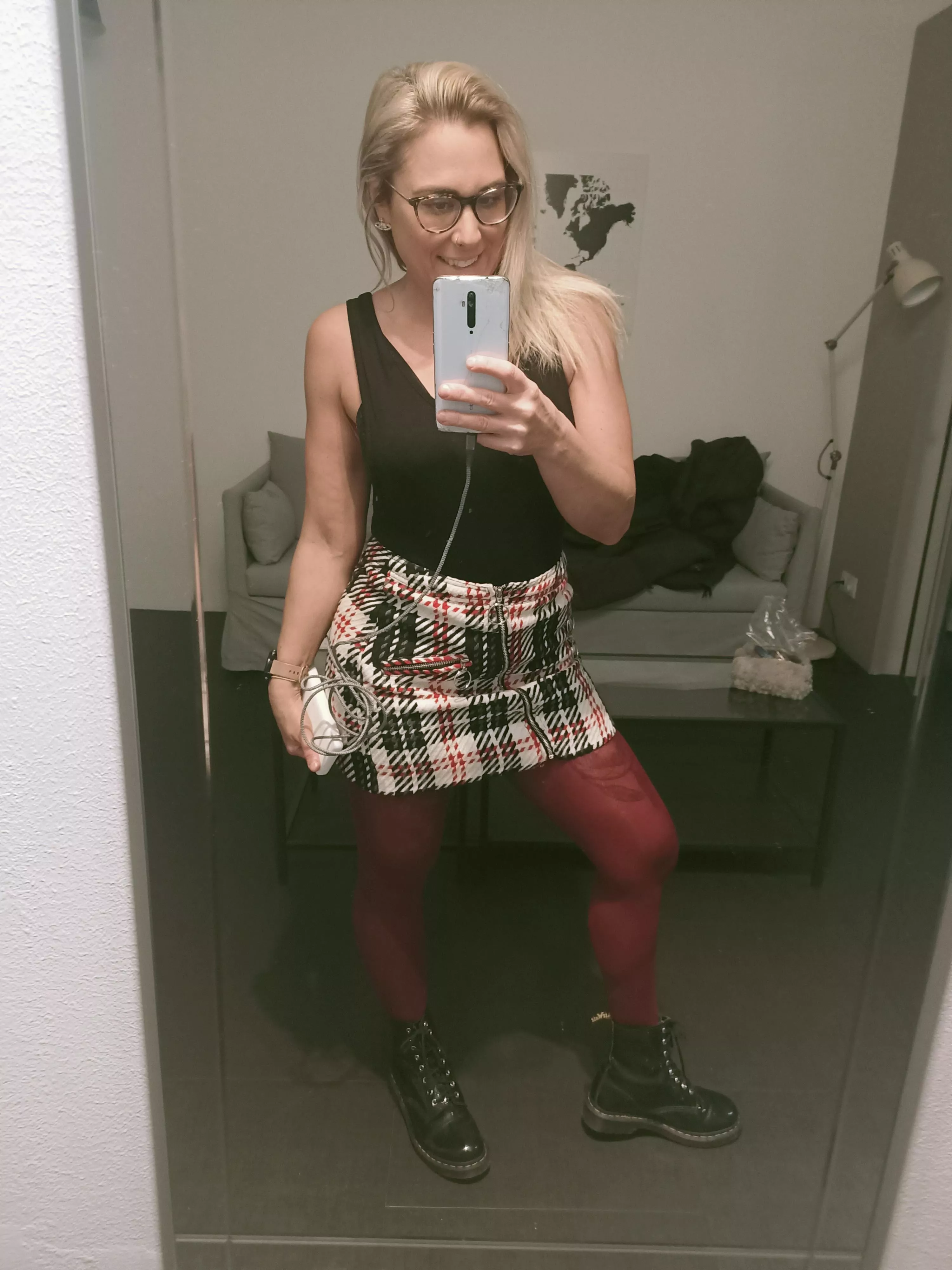 Just a simple out out selfie in tights and skirt