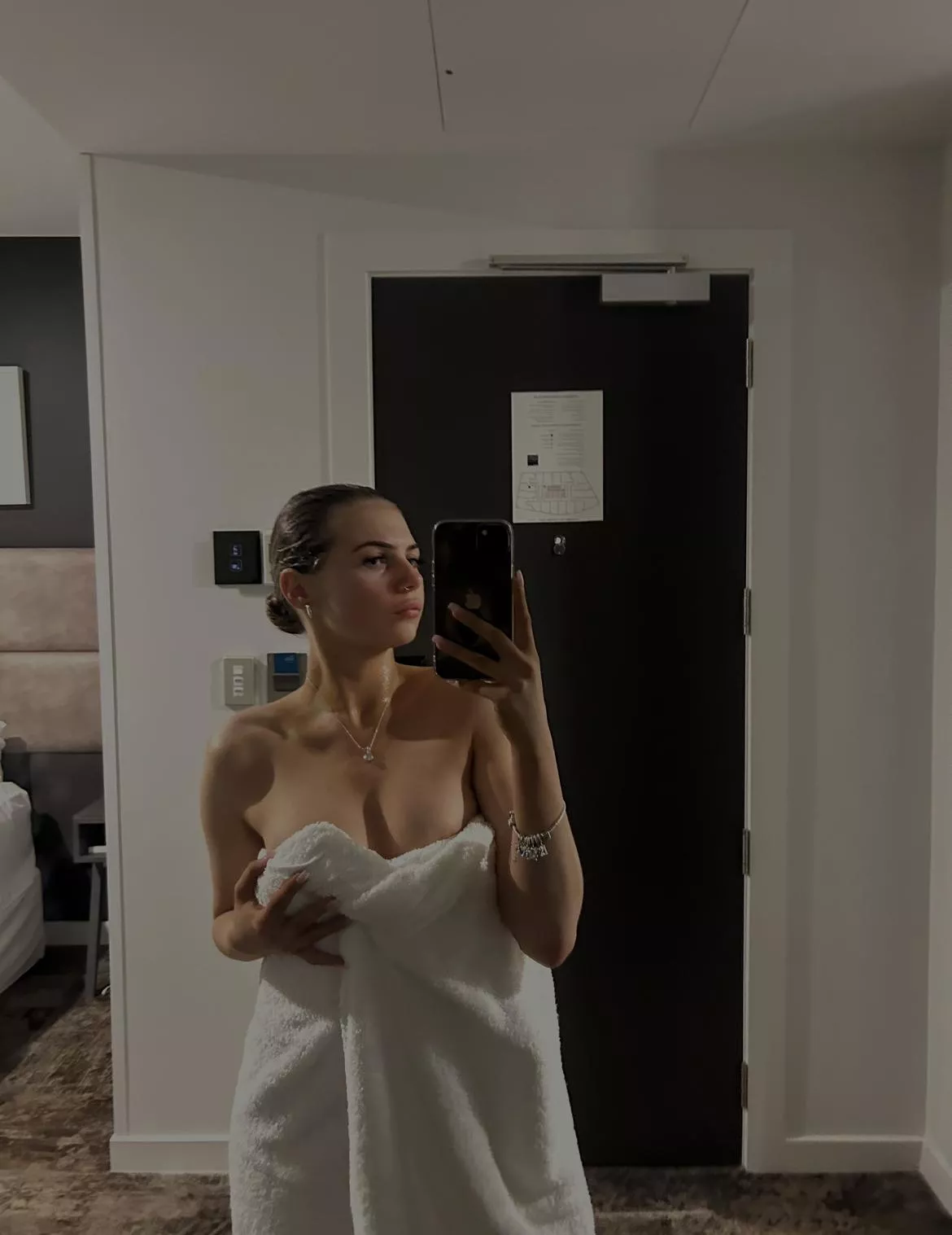 Looking for someone to match my energy. [F18]