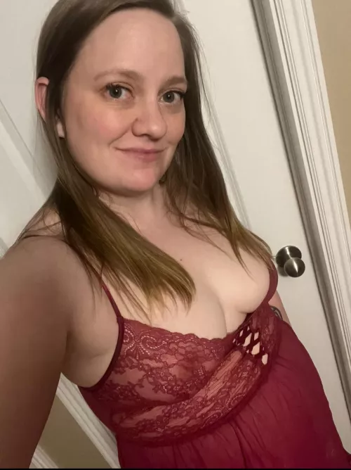 Love a good nightie for bedtime. ♥️