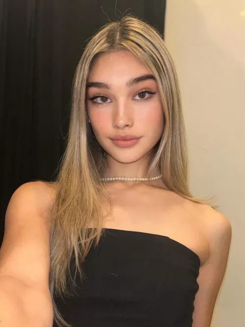 Selfie before my date picks me up