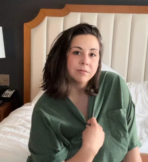 Something about an oversized tshirt <3