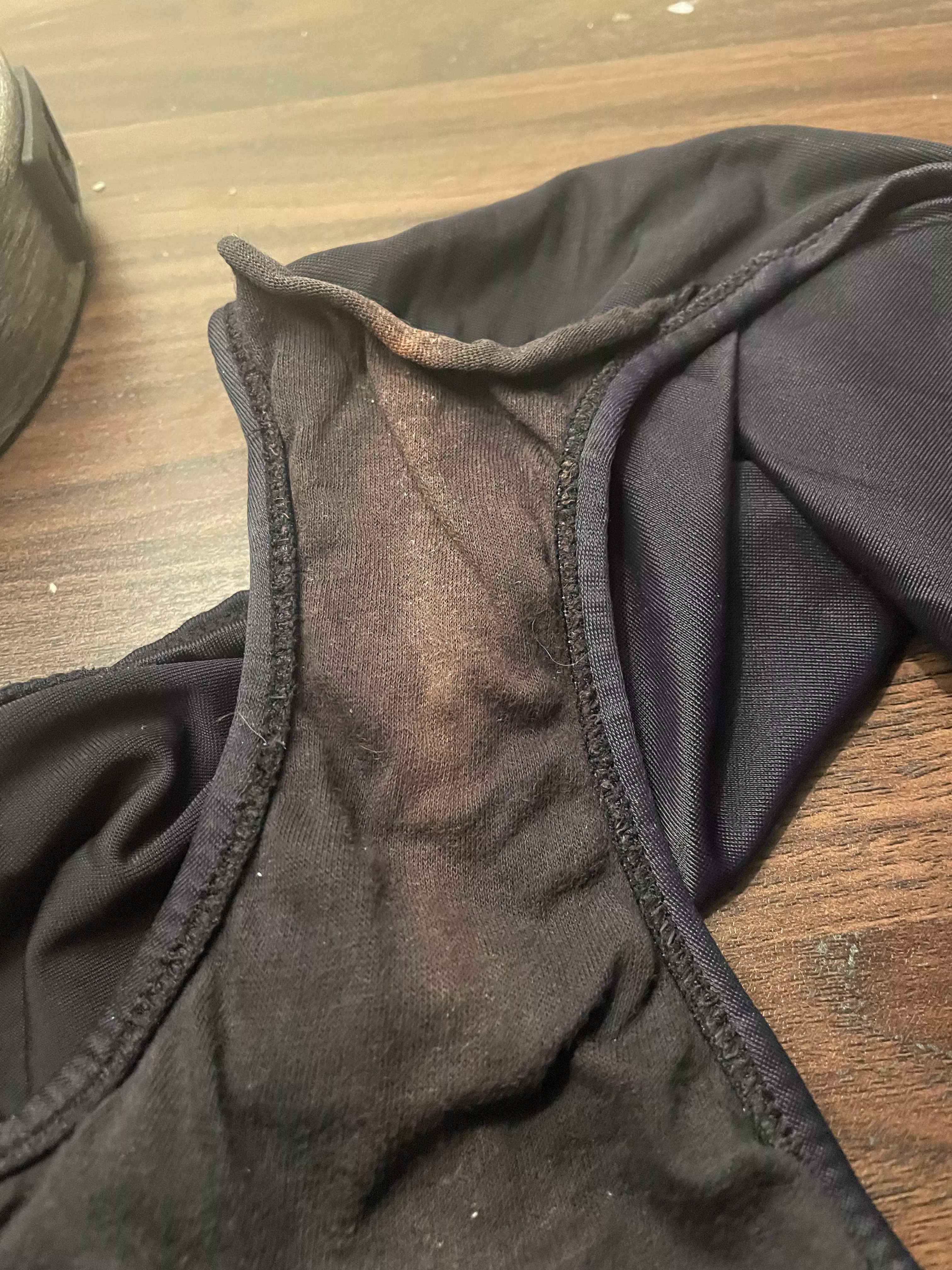 The bleaching power of moms 