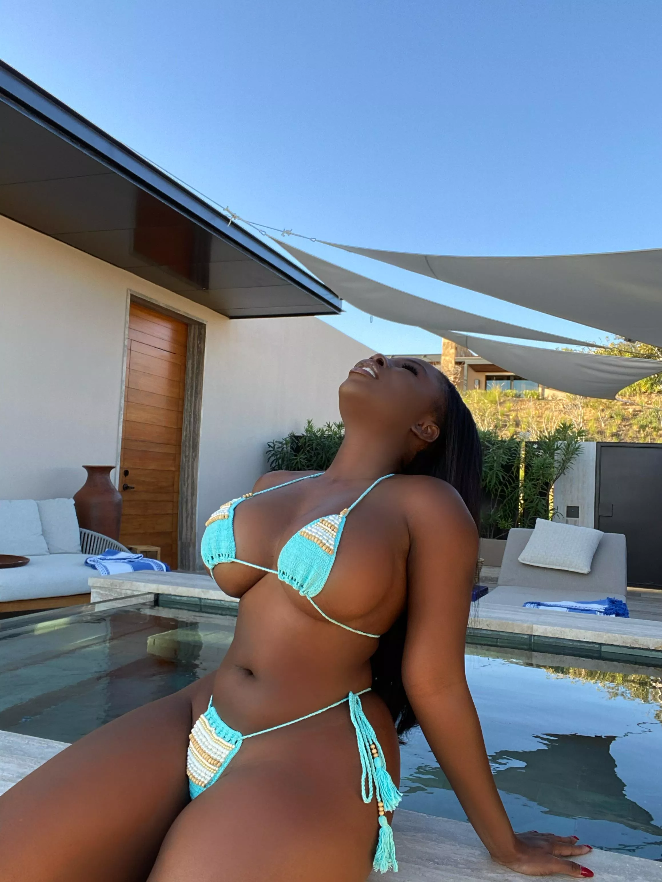 There's nothing better than a pair of huge black cheeks