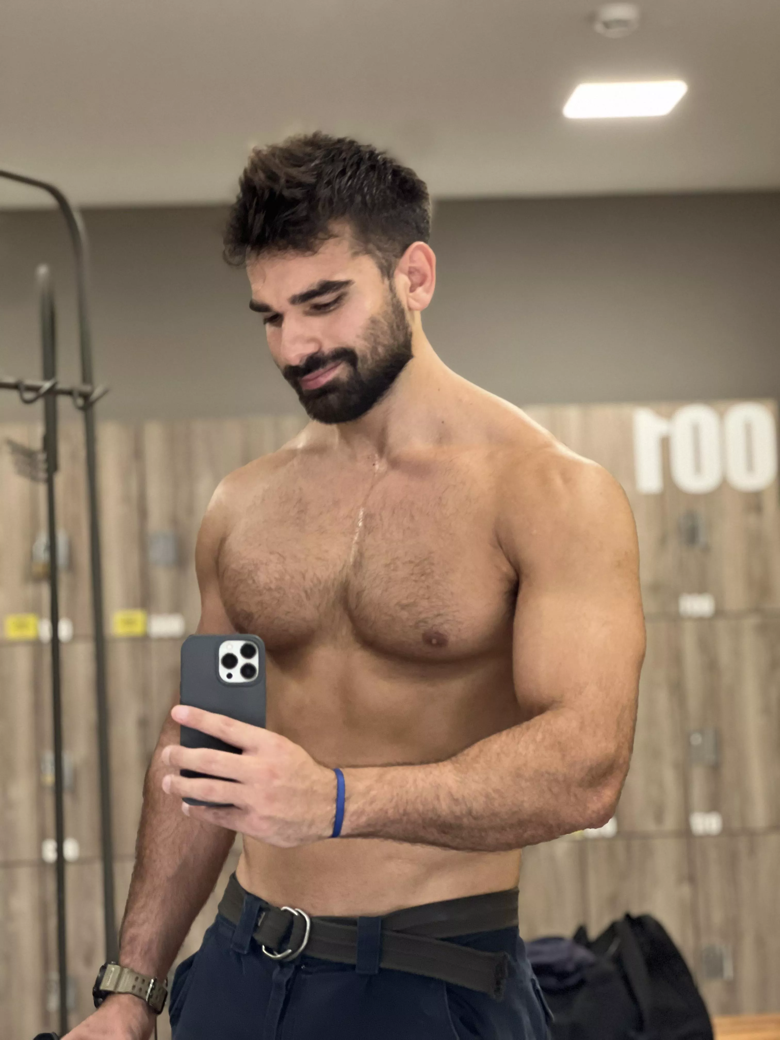 Thoughts ? It’s time for a shower 