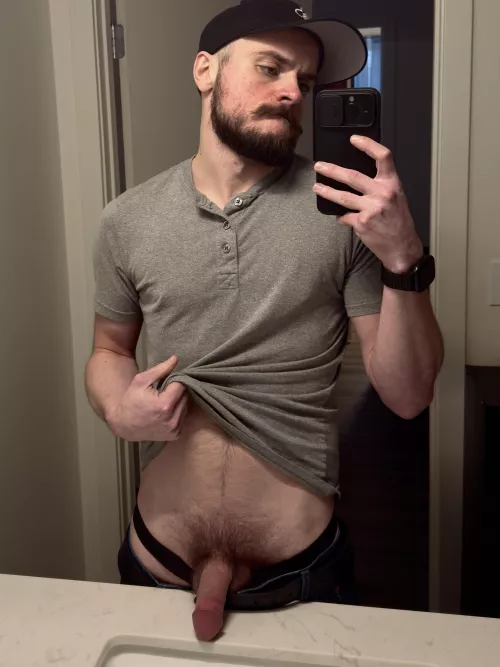 Valentine’s is over, time to be a slut again 😜