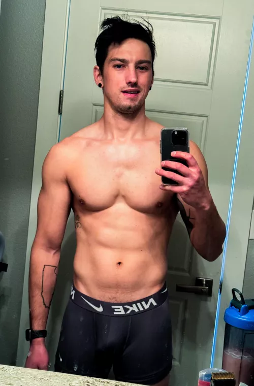 Very mild after workout selfie