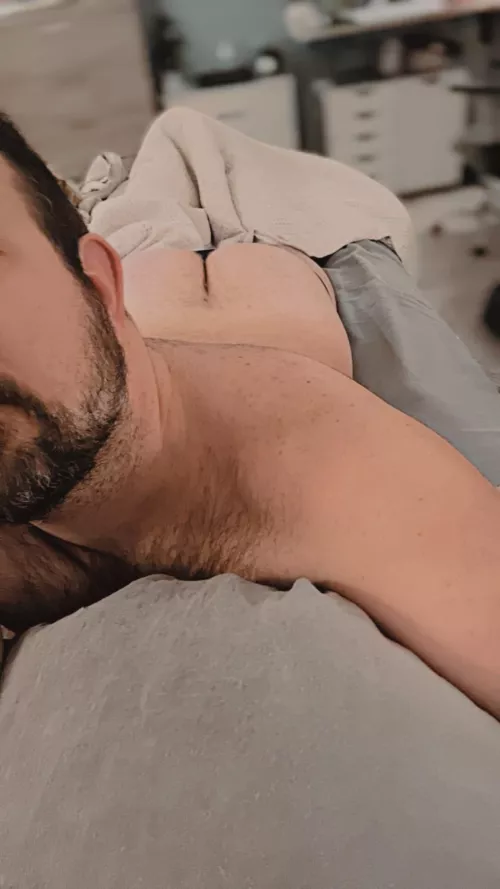 Weekend starts now (37) 🍑