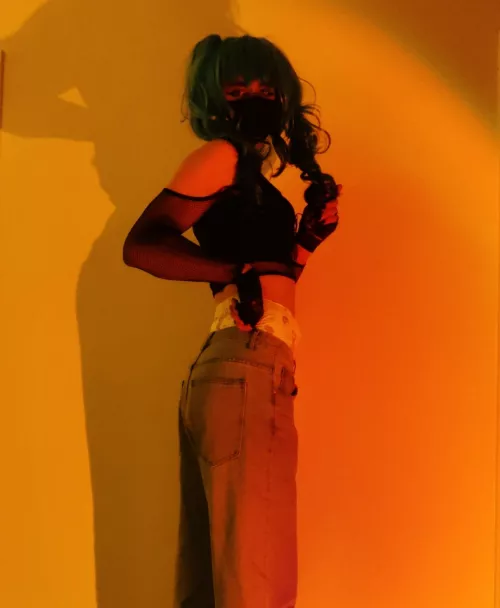 what do you mean you can see my diaper?!