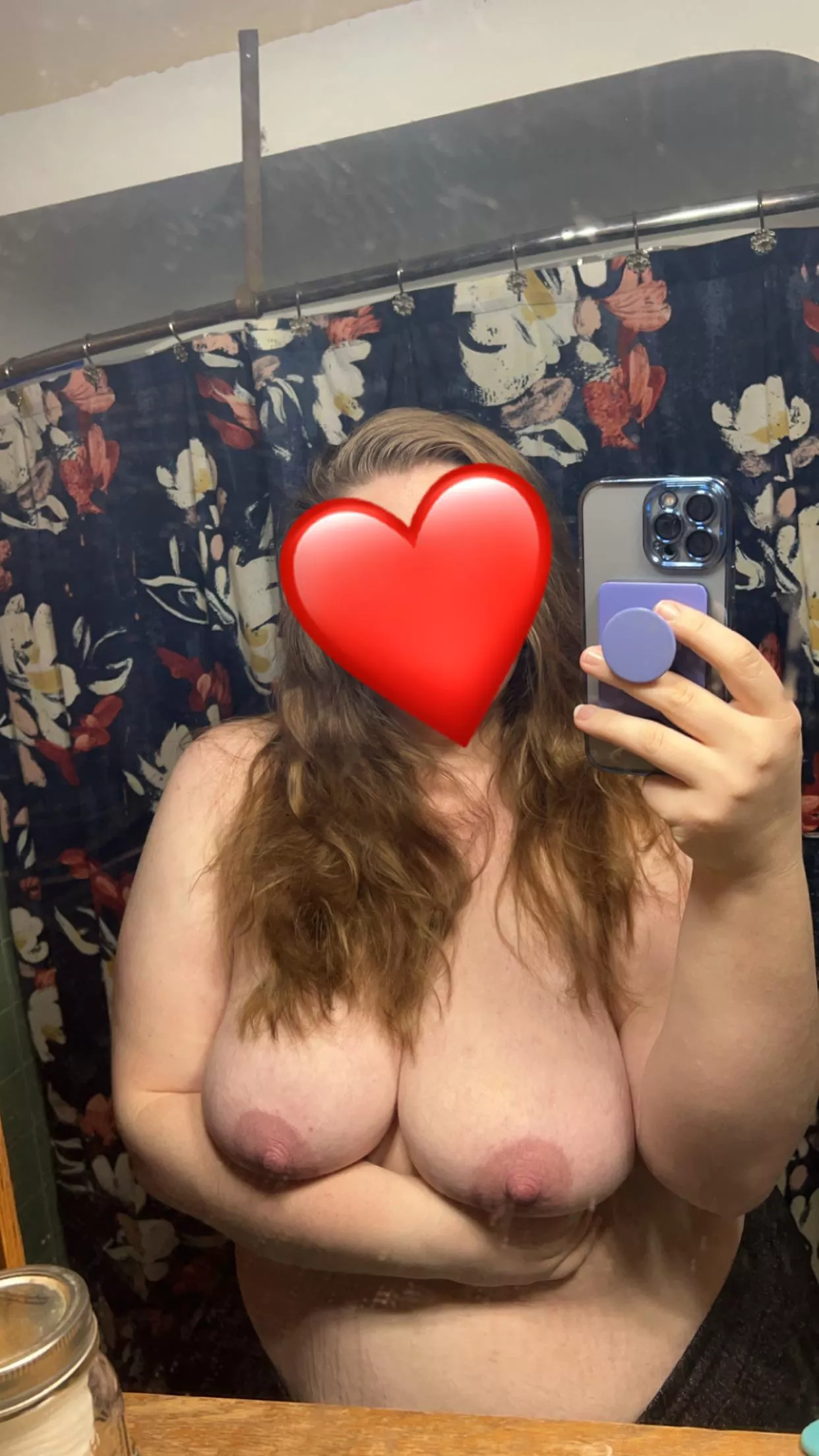 Who wants to see this body soaking wet during my shower?