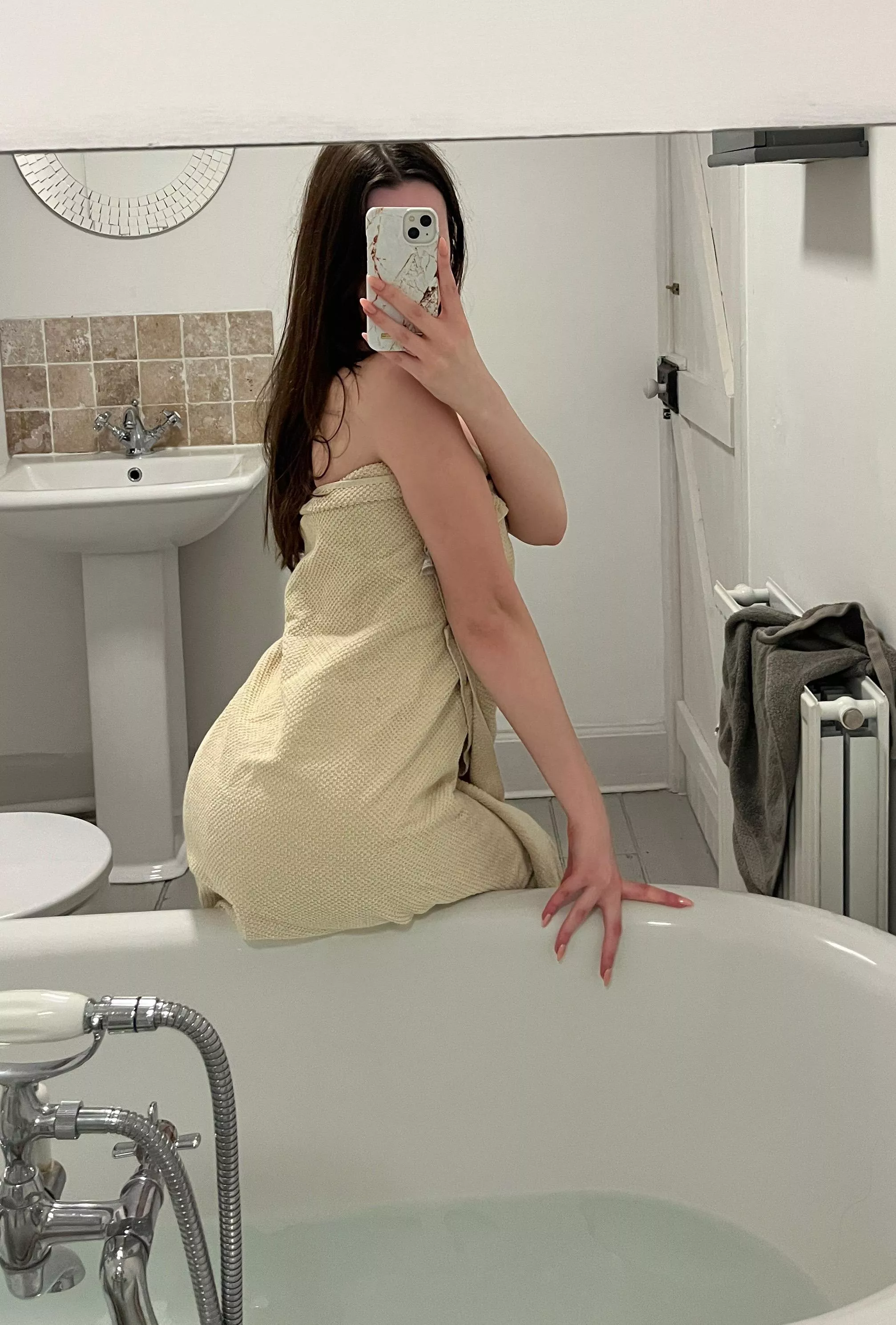 would ya take a bath w me