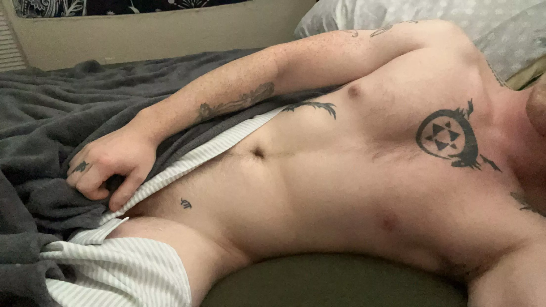 (25) need a distraction until ff7: rebirth comes out