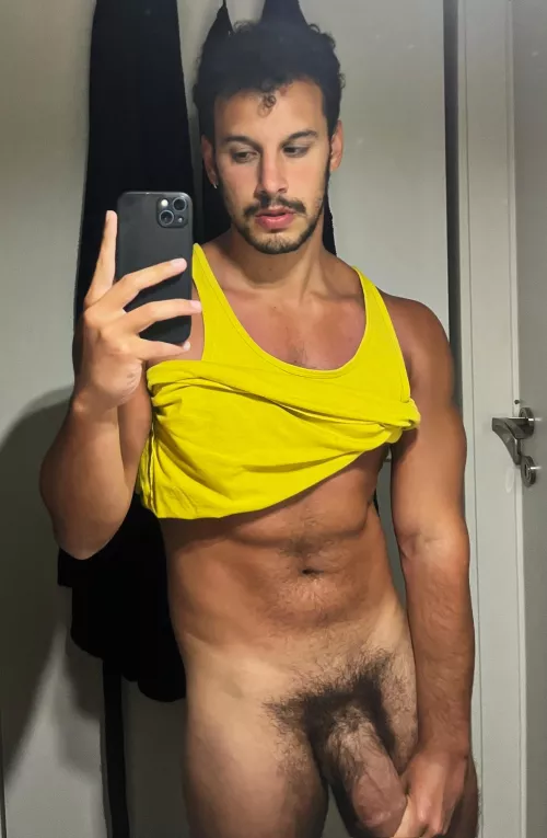 Any straight guys like what they see?