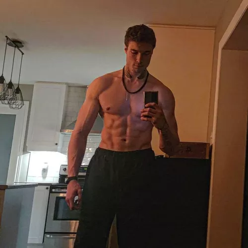 Anyone into abs? (M24)