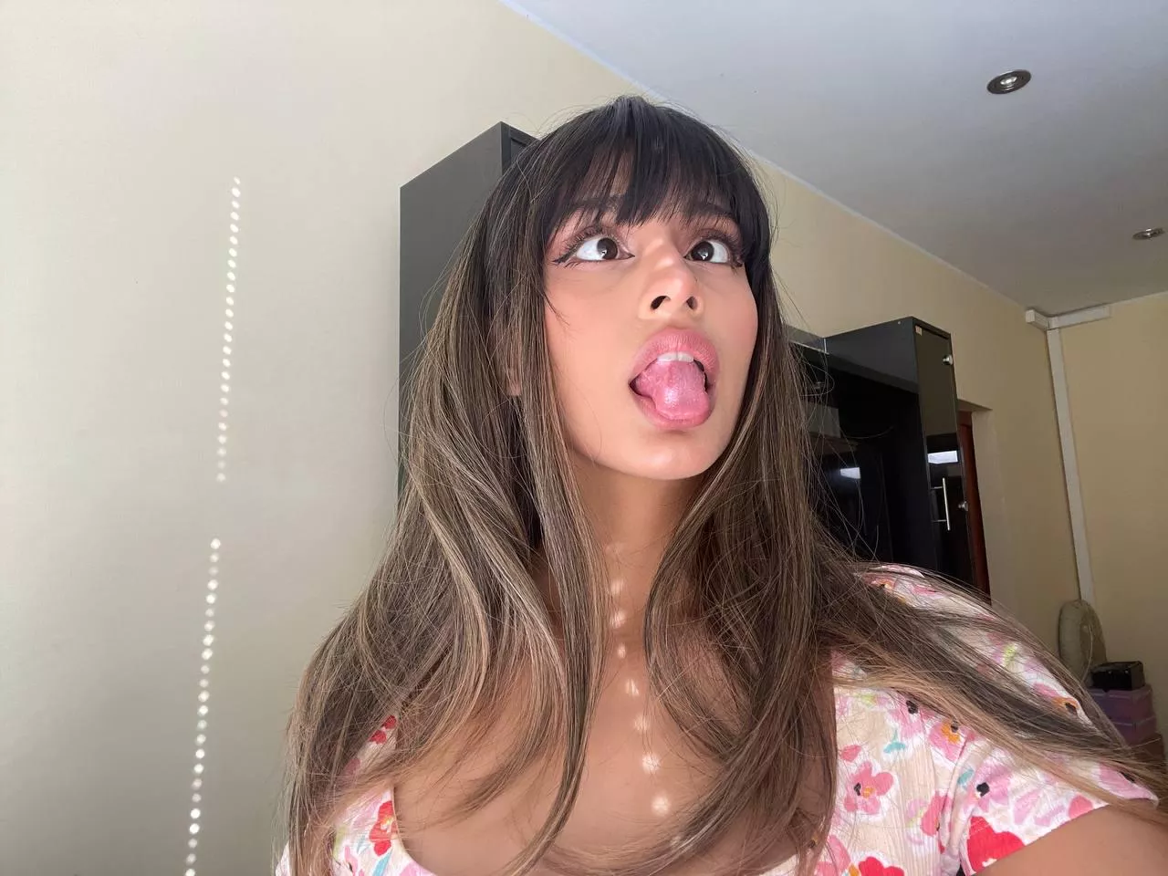 Are ahegaos cute or sexy for you? Maybe a lil bit of both?