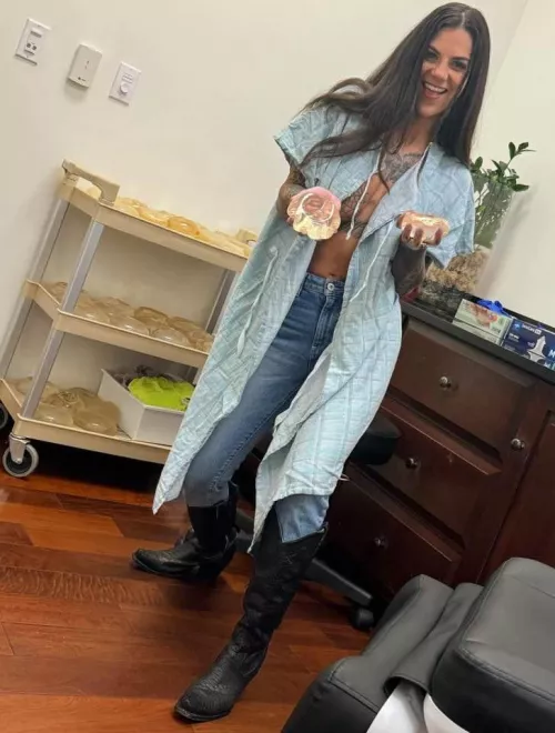 Bonnie getting new implants wonder if we’ll see them