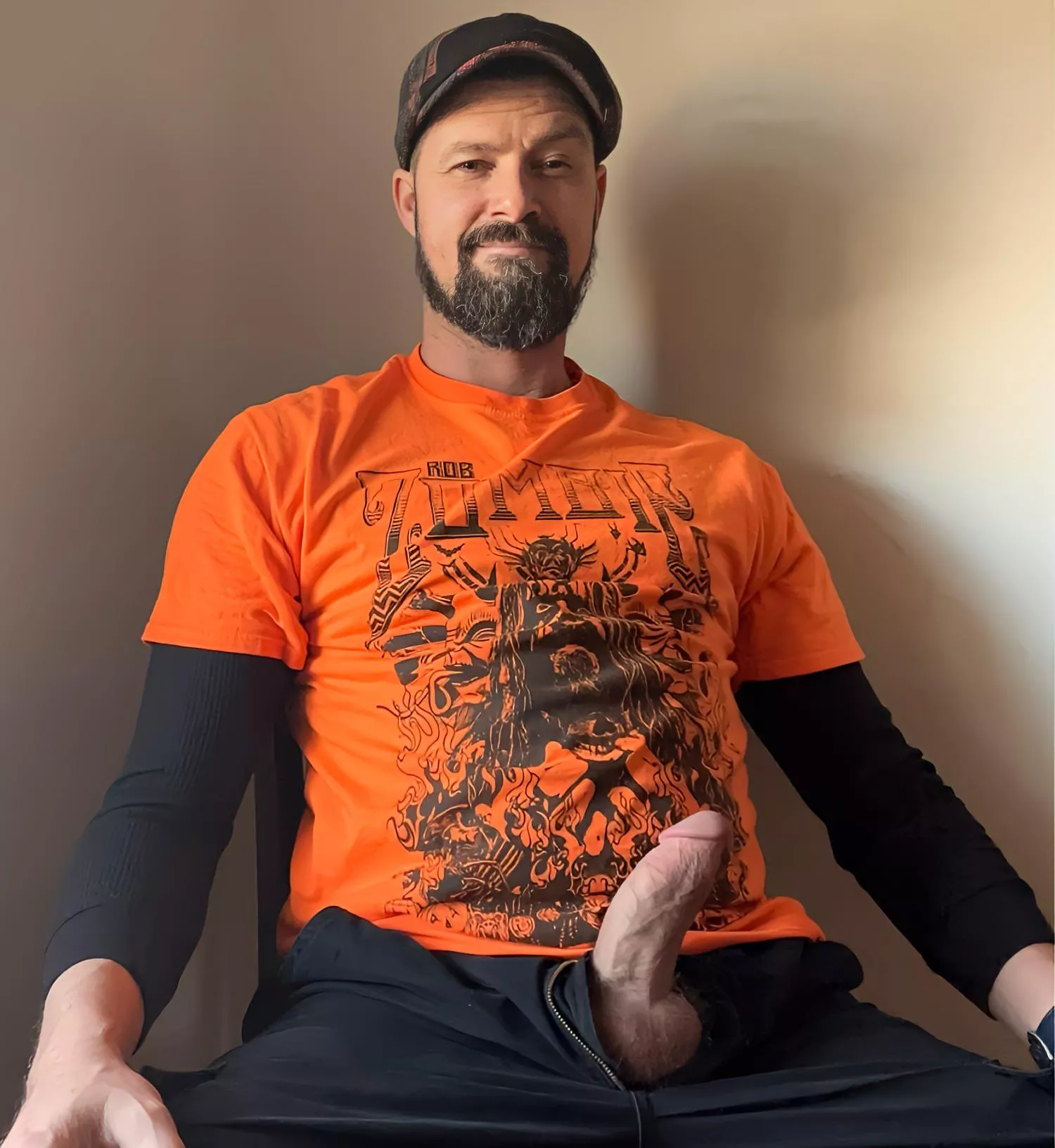 Come sit on my lap where you belong.