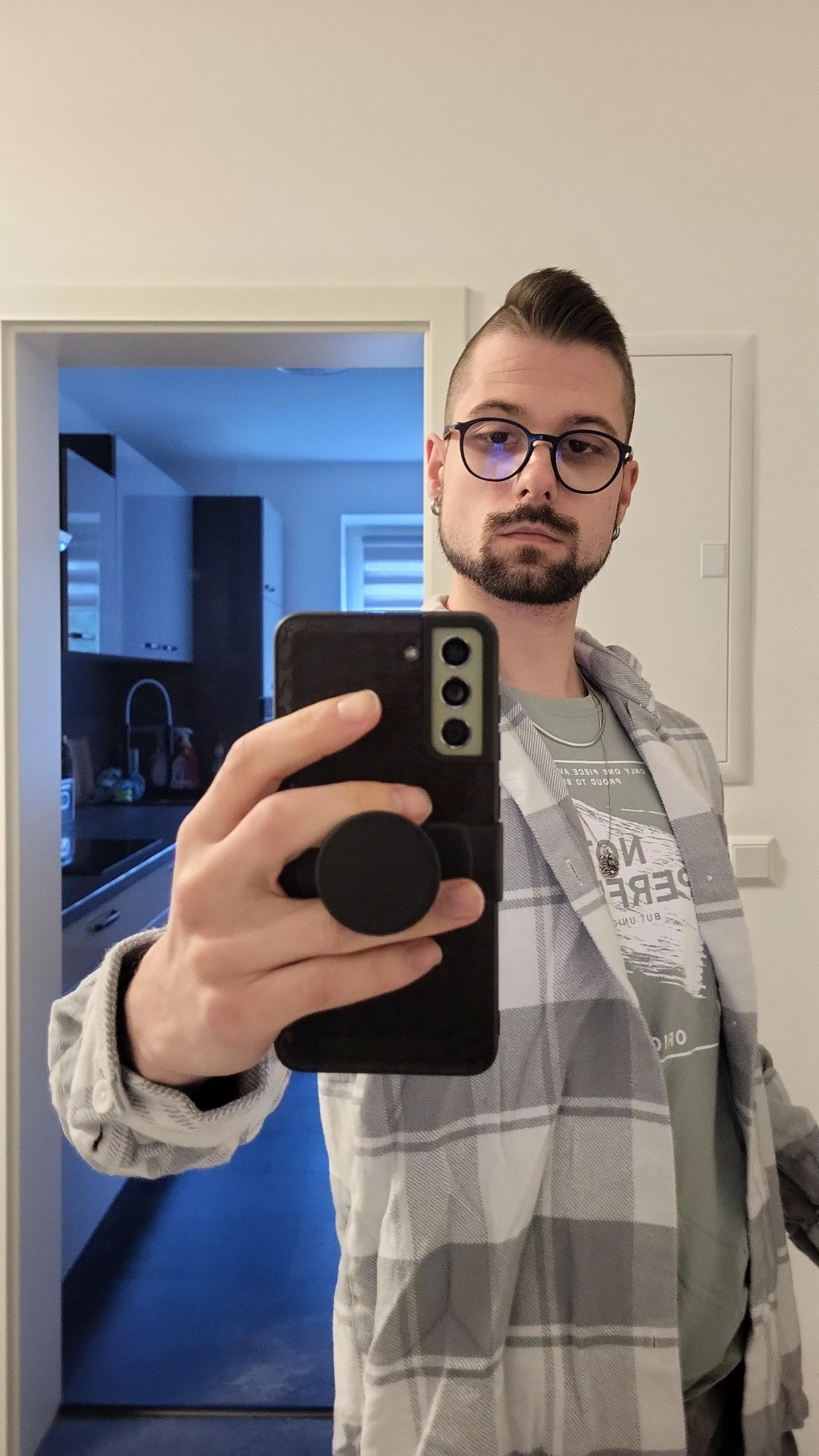 Cosplaying as a functional human being. Does it work? Cosplaying as a functional human being. Does it work?