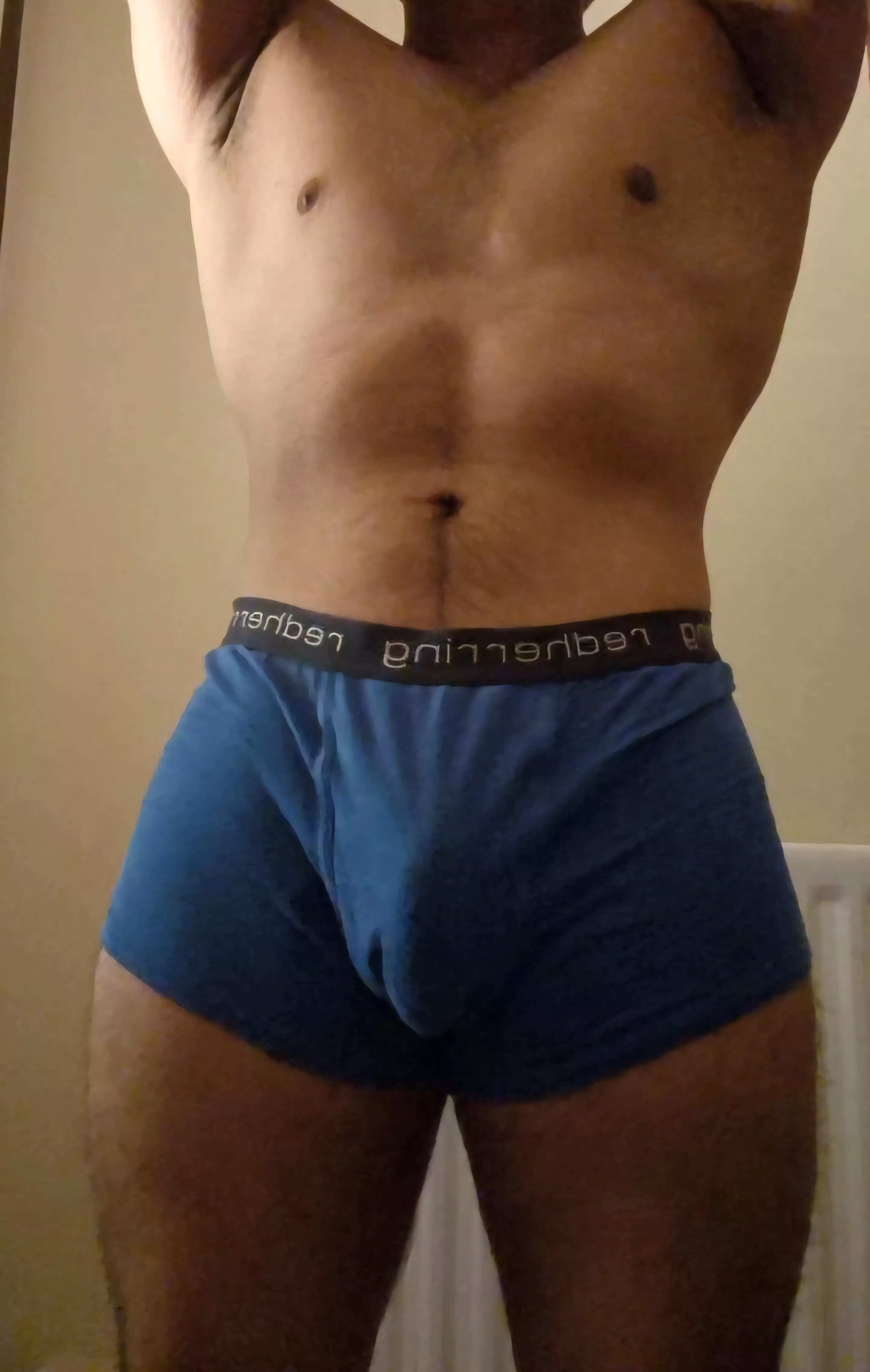 Daddy wants a good boy to pull my boxers down with his teeth. You want to be my obedient boy? 