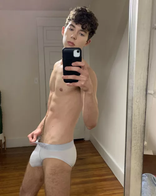 Do you think they’re too tight? 😳