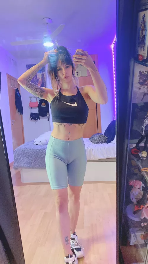 do you think this top is cute?