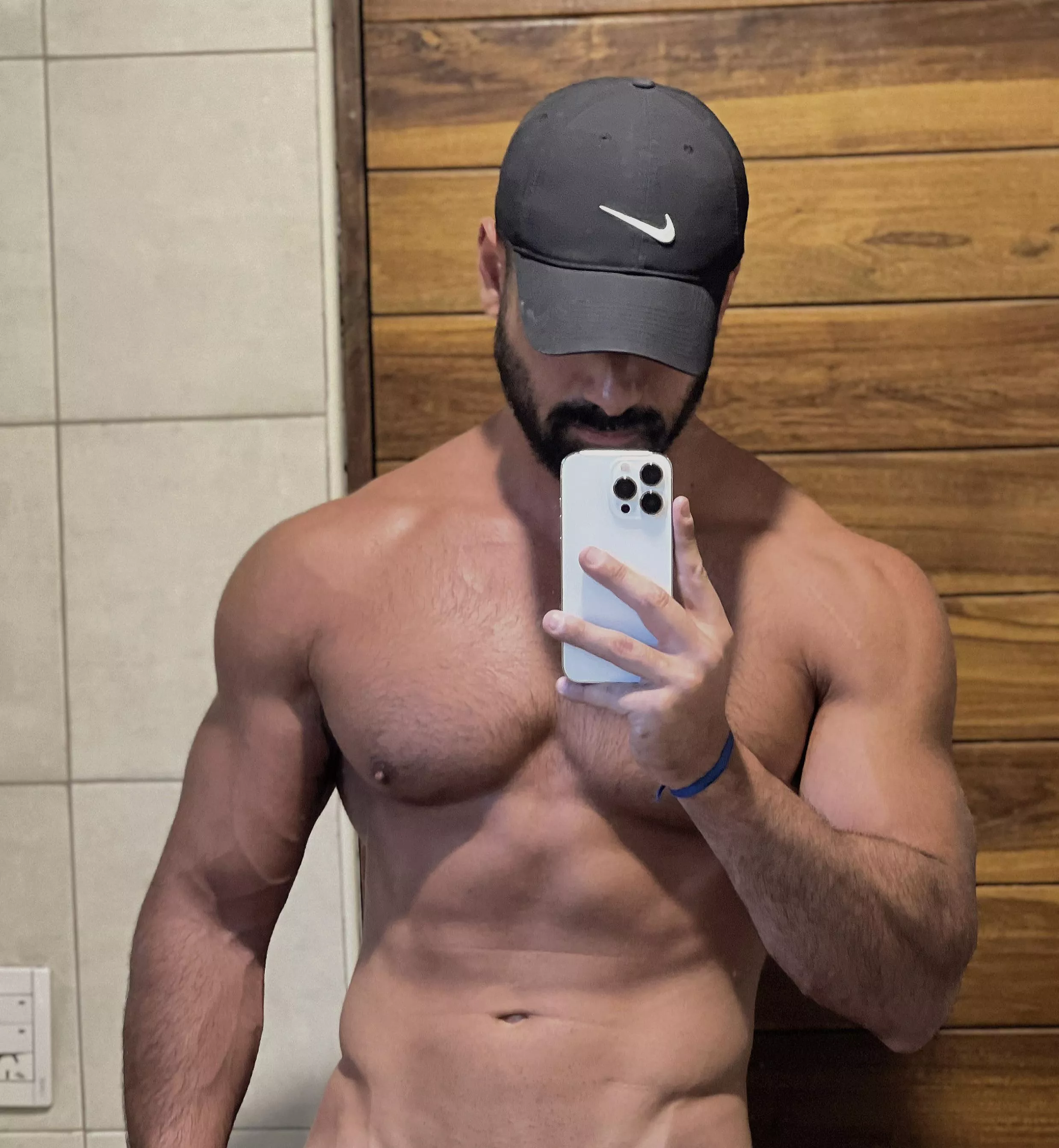 Finish the week with that V, what do you think? 