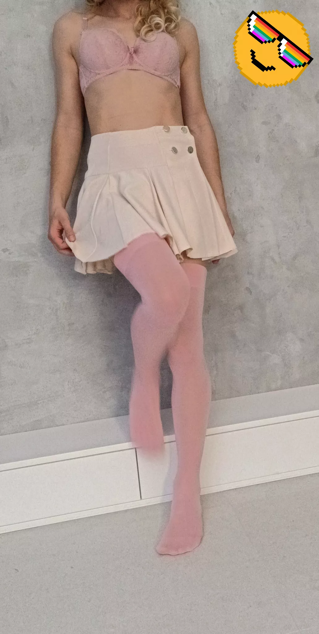 First post here, Lucy from Poland, I love fun 😁🏳️‍🌈💖