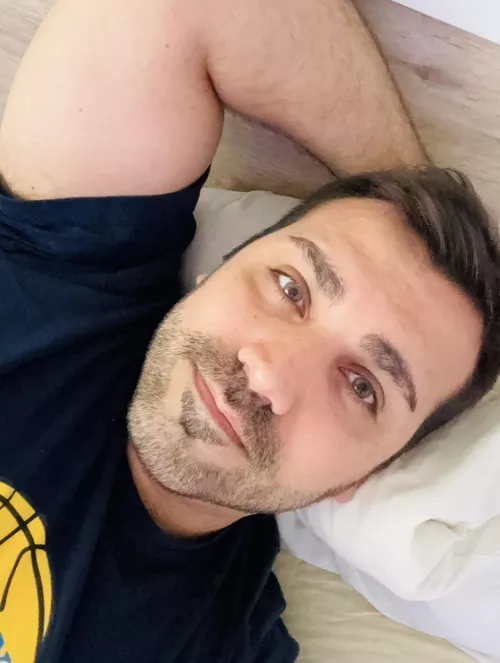 Hi there! How do I look? Please rate 1-10 😉