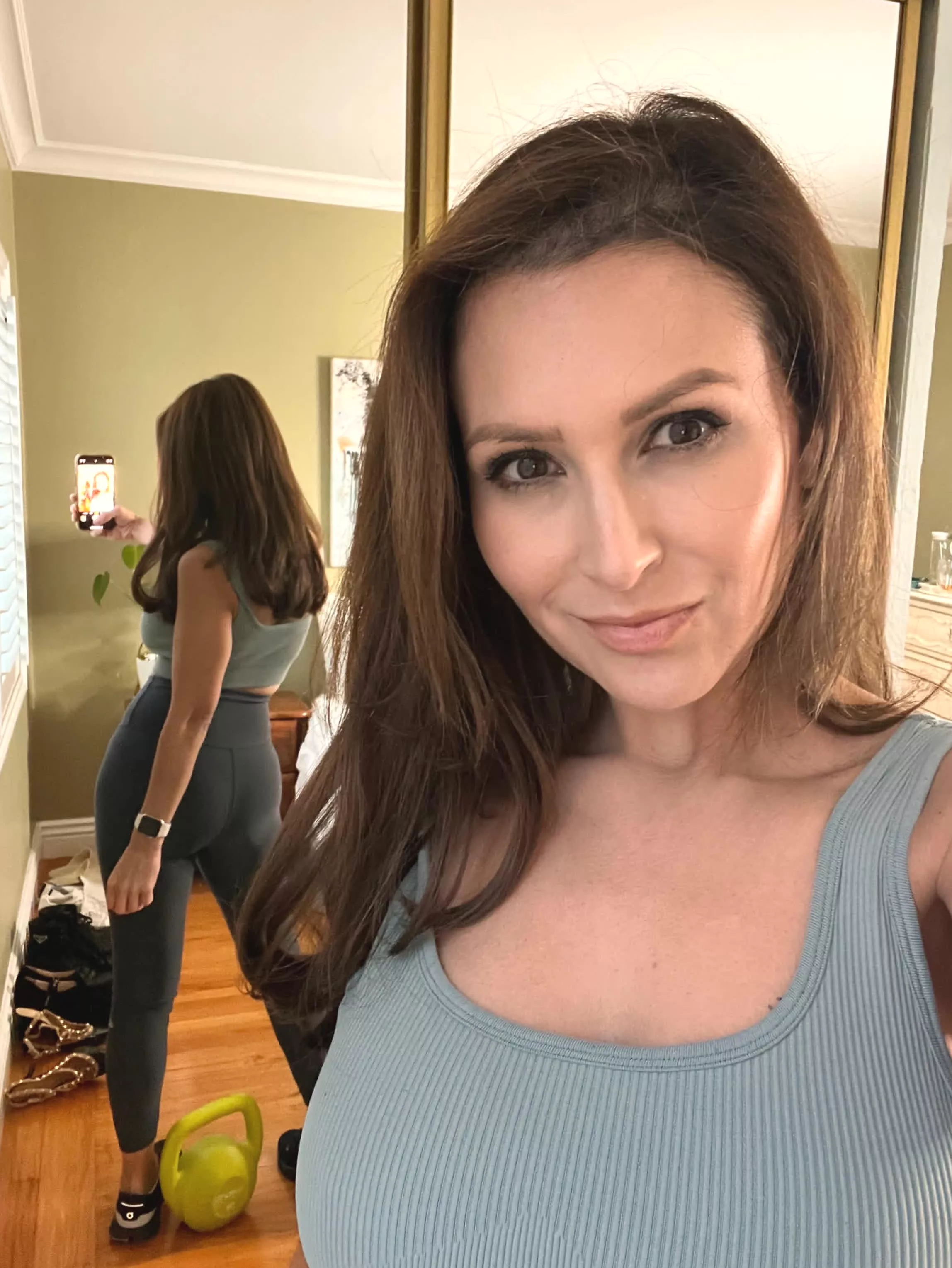 I hope this selfie brightens up your day