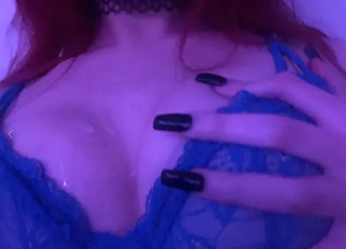 i love it when daddy covers my tits