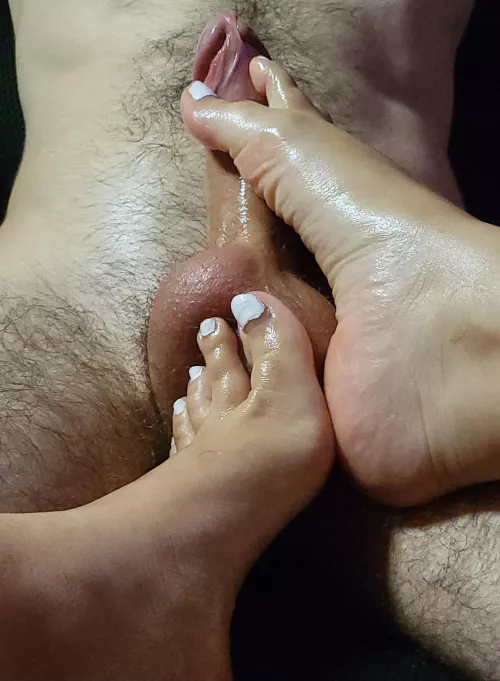 I love squishing his balls until they get completely empty...🥵🦶