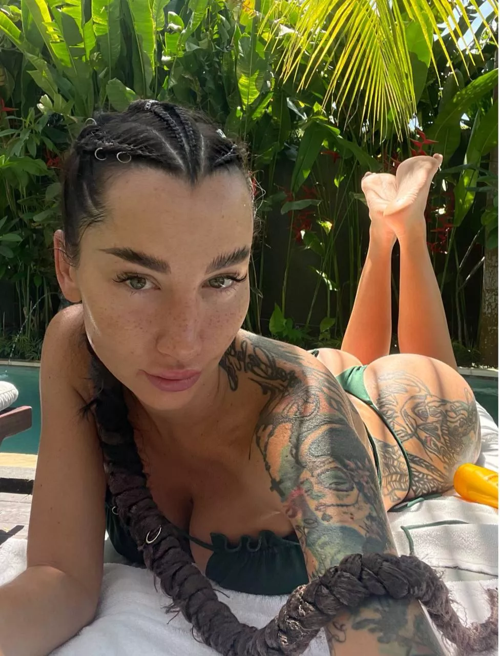 I love warm, sunny days like this)