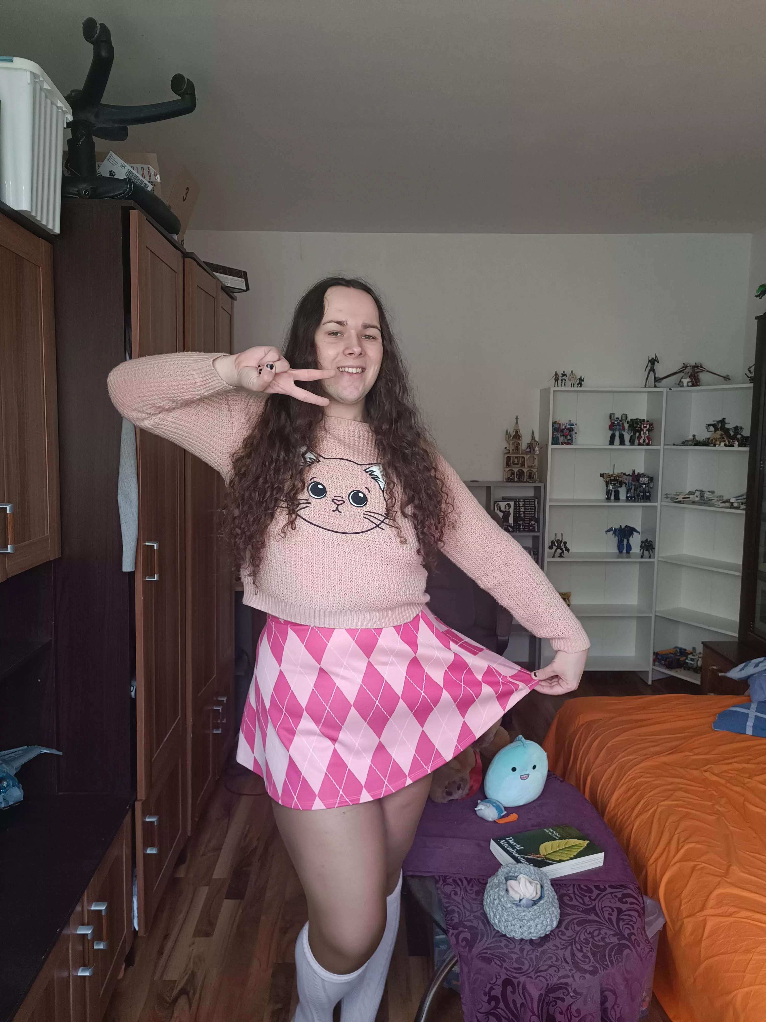 I really dislike my smile >< posting anyway hope I don't look too bad