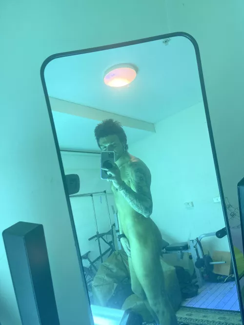 Inbox me for a free chat x