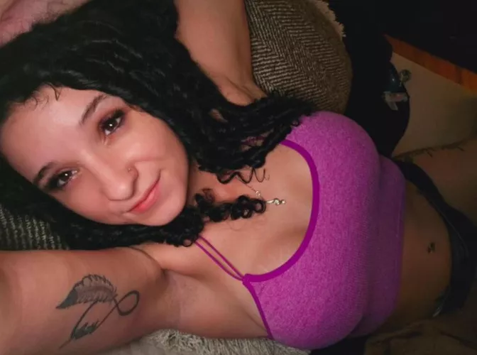 Just finished my work out, wanna chat?