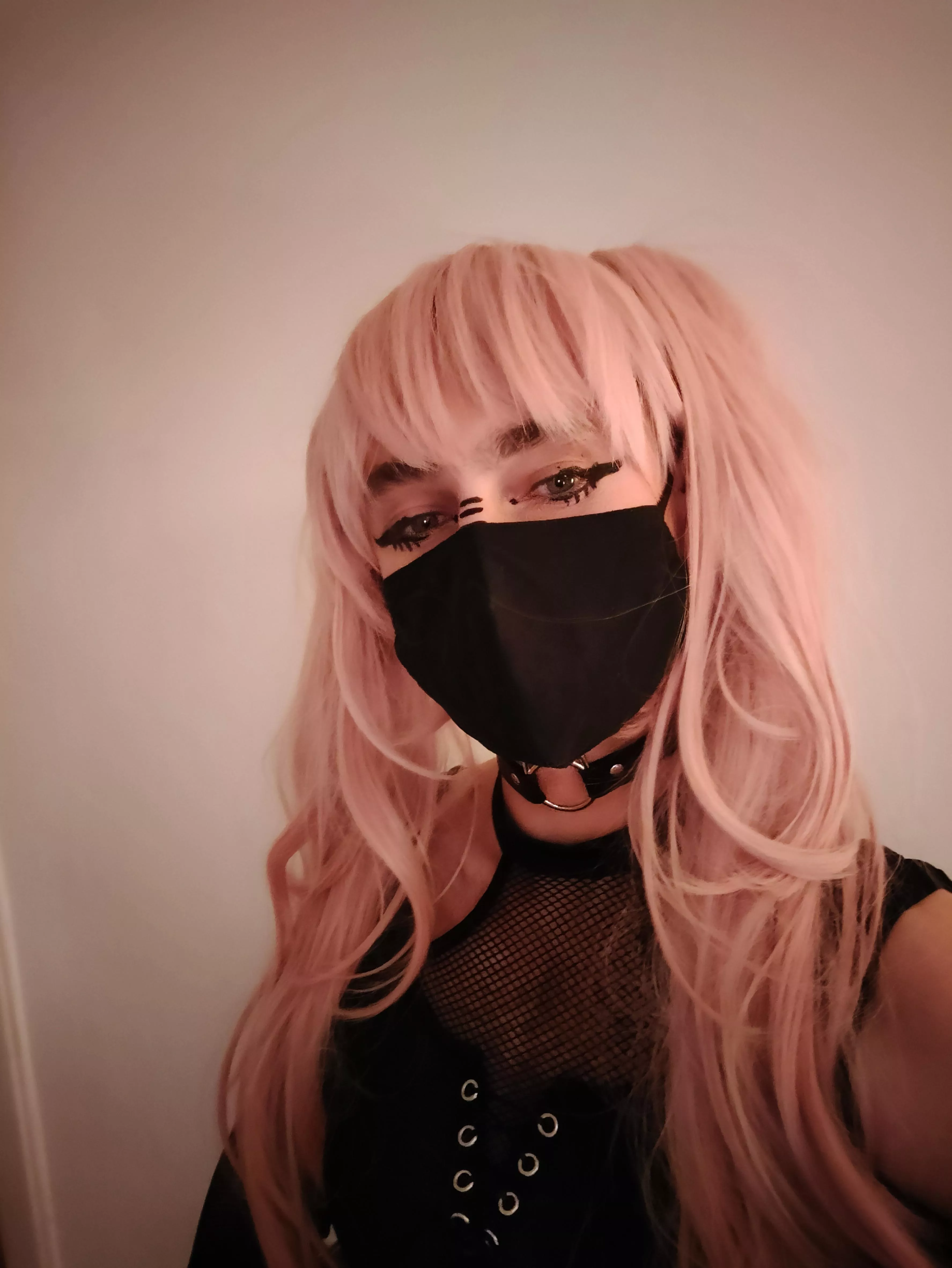 kinda getting into make up :3