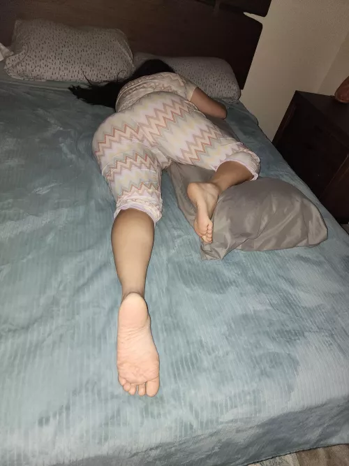 Lazy Saturdays were made to stay in bed.