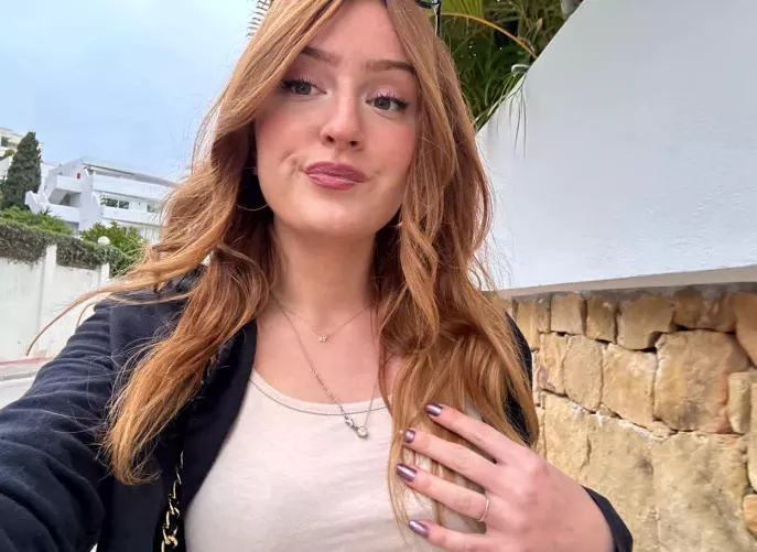 Let's go out sometimes.🥰