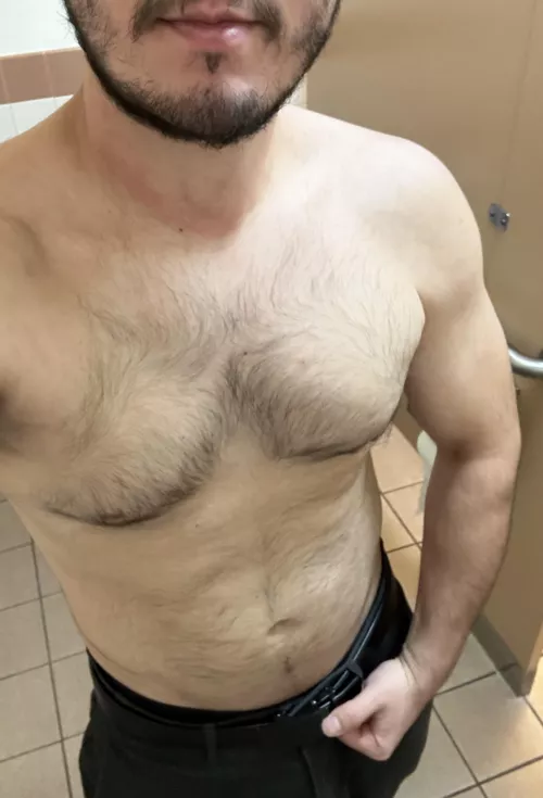 Love when guys keep it all natural