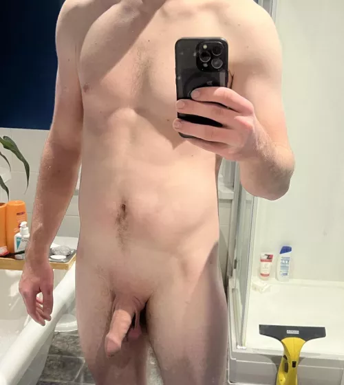 (M) 20. Yes mods this is my flaccid penis. British guy!