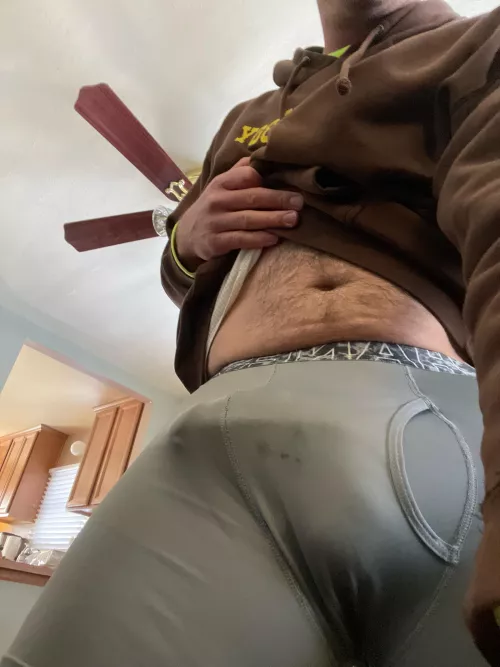 Mushroom and my wetness this morning. 