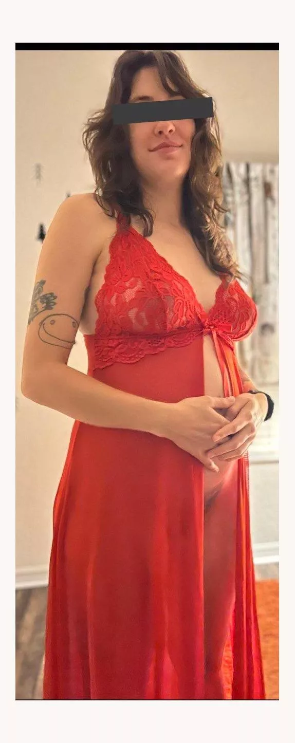 My cuck bf doesn't know i got preggo with this one on 🤤 My cuck bf doesn't know i got preggo with this one on 🤤