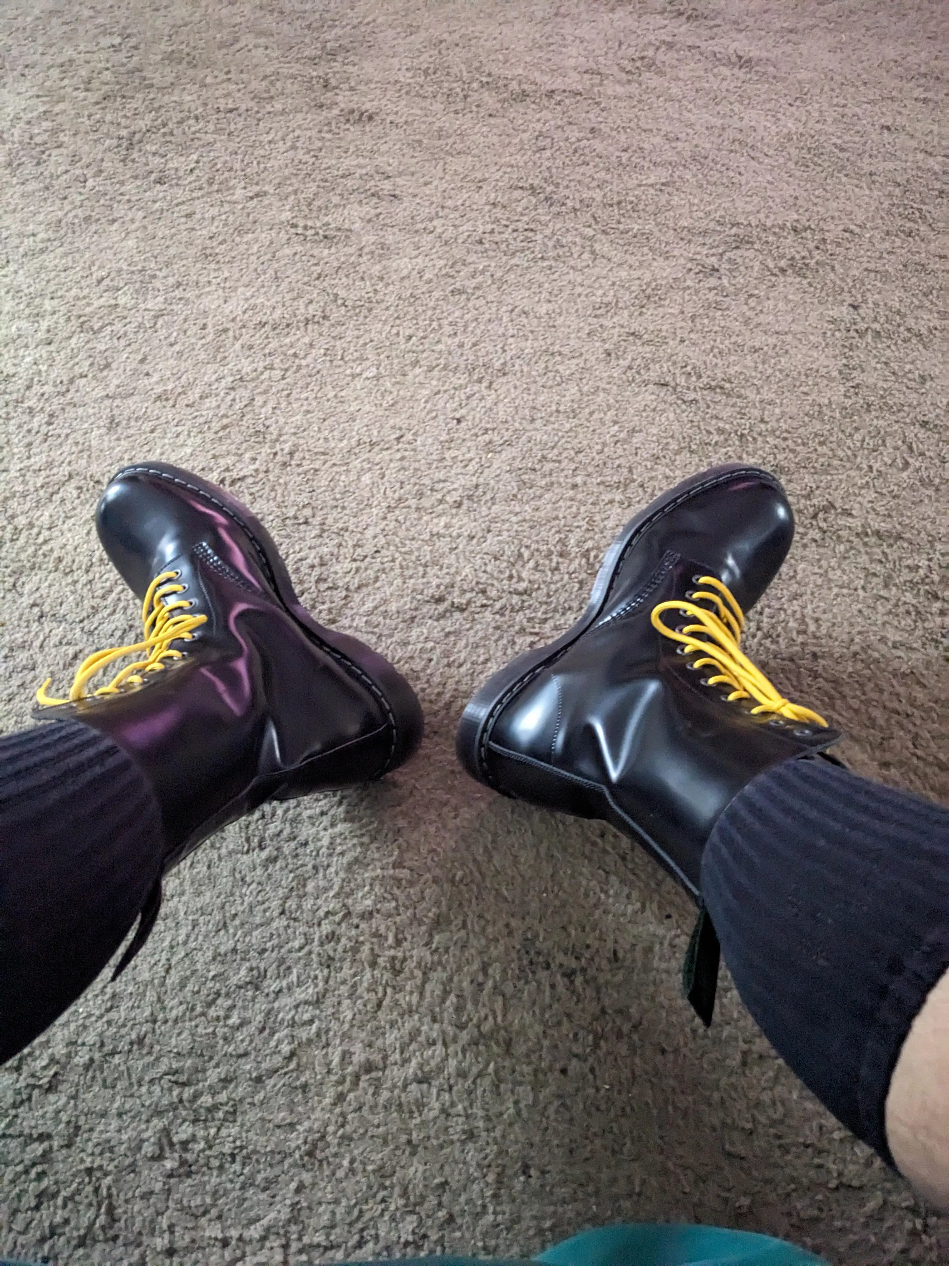 My new solovair 11 eye boots. I can't tell you how much comfier they are then docs, so scared to pull the trigger on them I did and so glad I did.