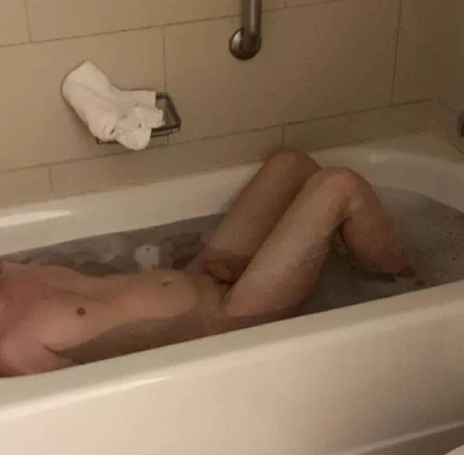 My(35M) bf (21M) in the bath
