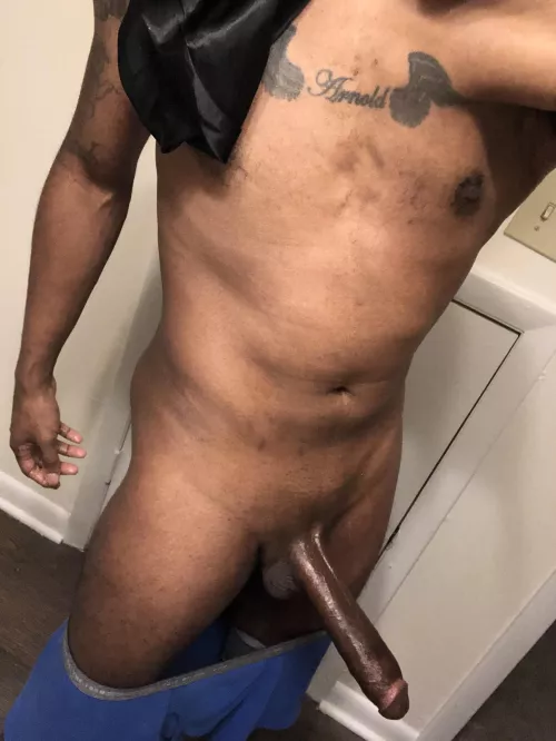 Show me some huge tits tonight.