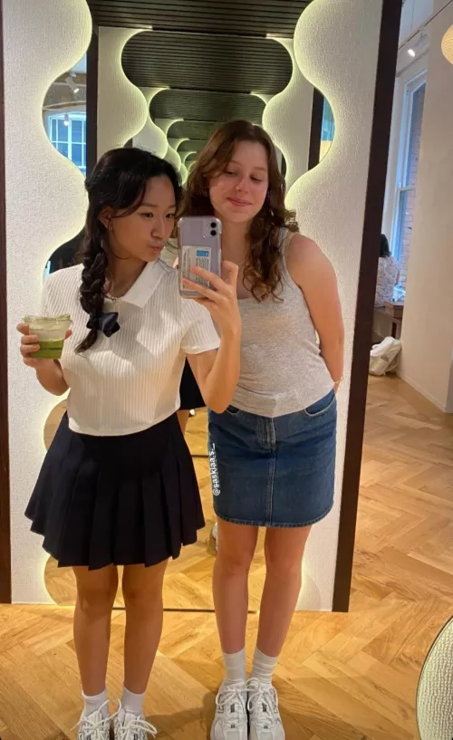 Small asian or medium white [2]