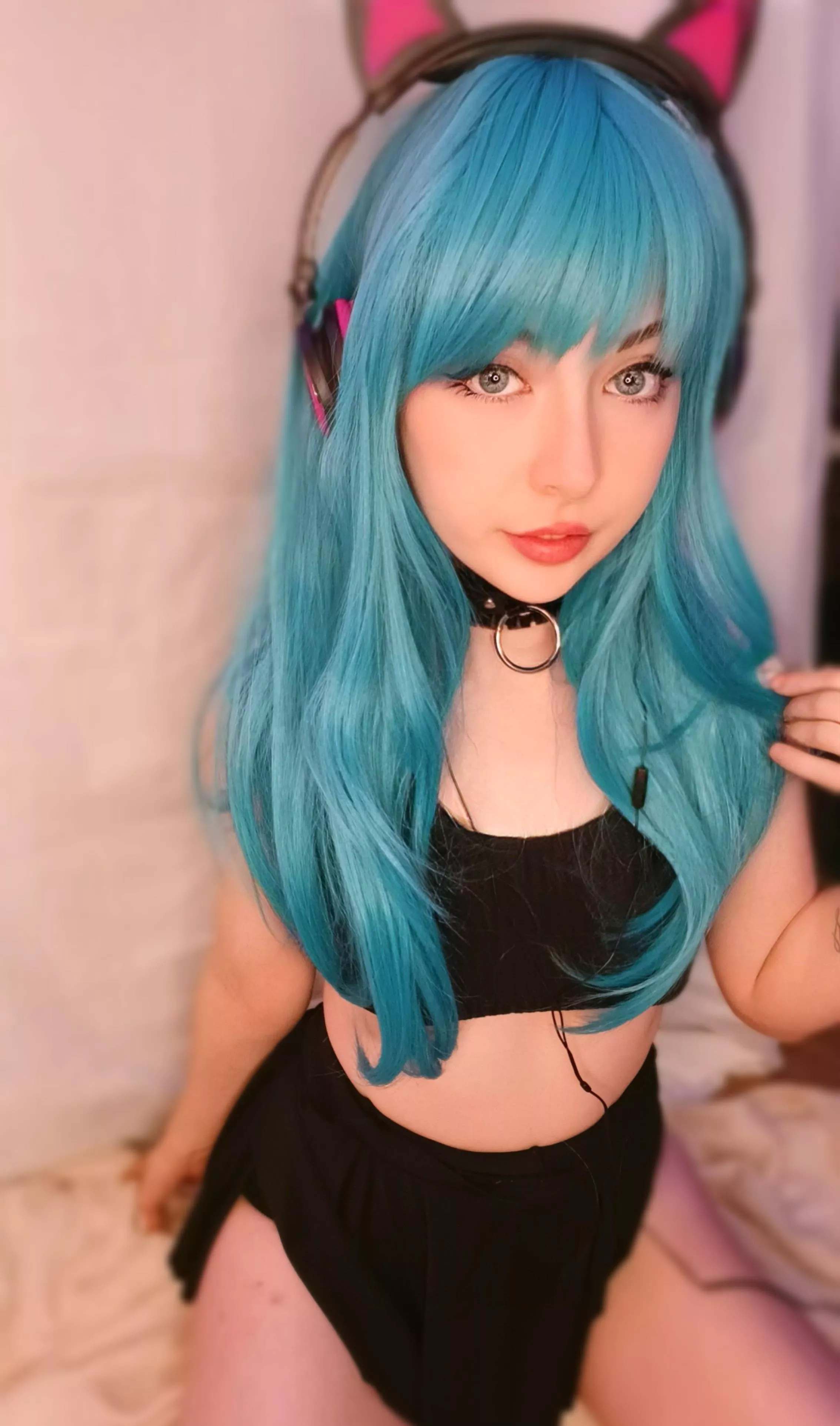 Submissive + obedient little pretty kitten 