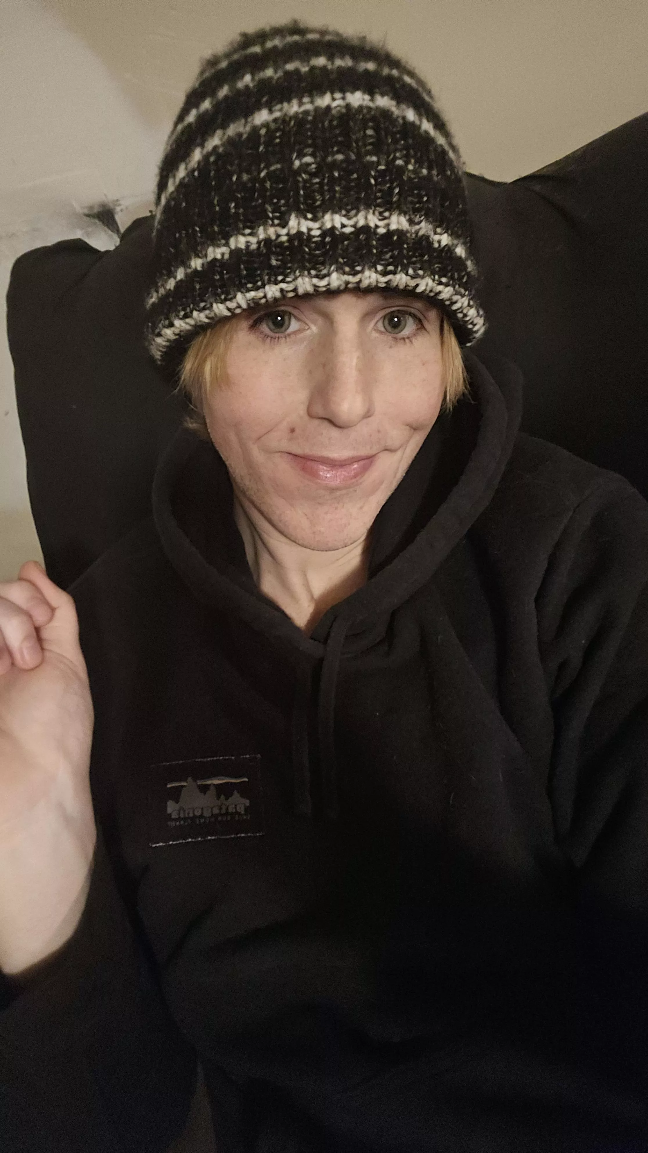 Taking a break from losing at Hearthstone Battlegrounds, what's everyone playing? 