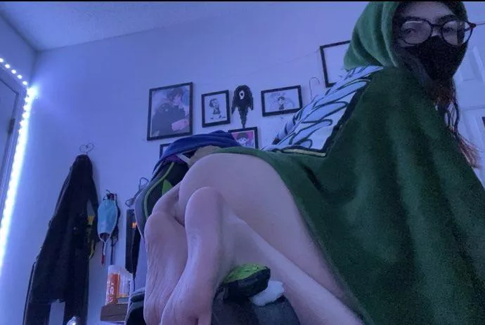 The rogue in your party is only wearing a cloak~