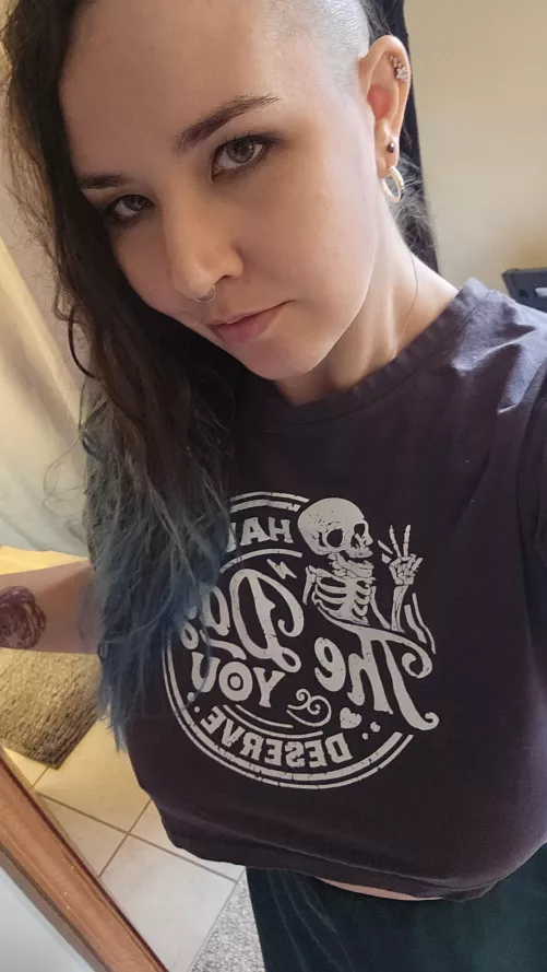 They stay in the shirt well enough