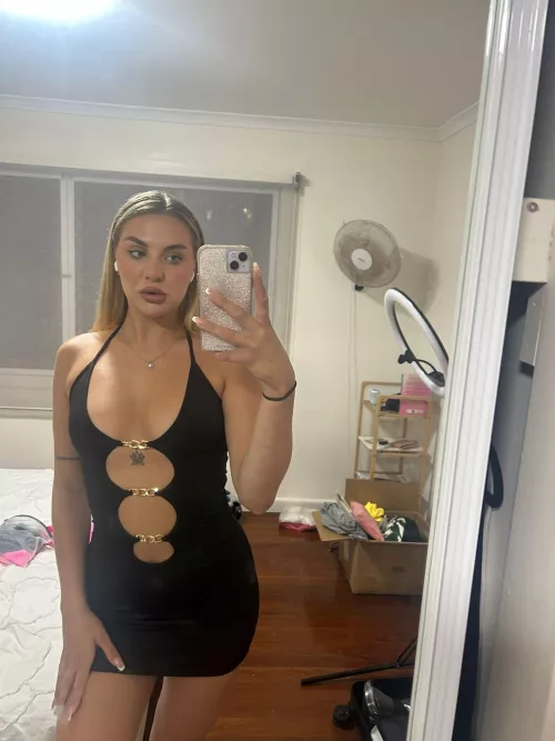 Tight, black and sexy perfect for a night out!